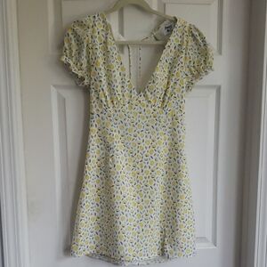 Princess Polly Yellow and White Floral Dress